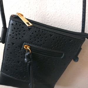 BRAND NEW Cross Body Bag